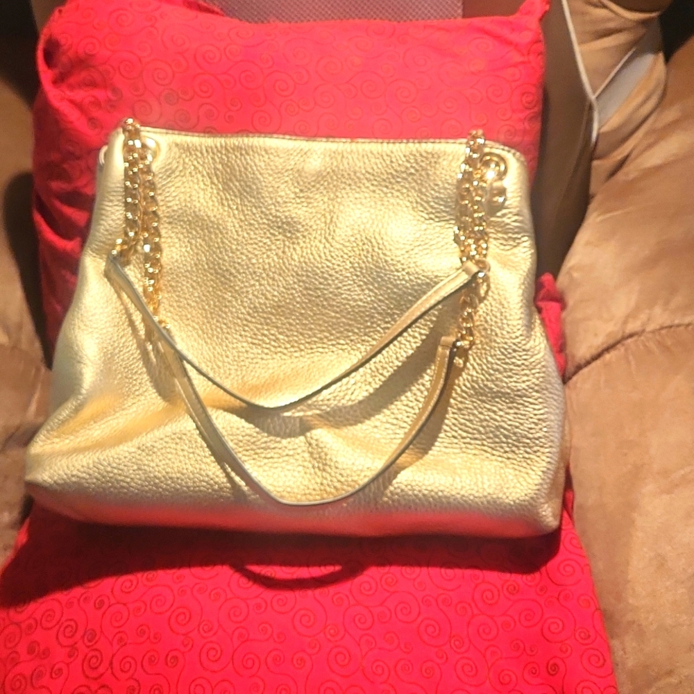 Michael kors gold bag